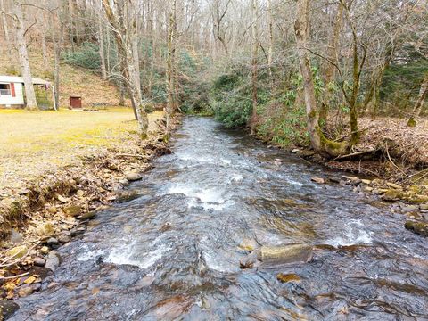 102 Hideaway Cove Hayesville NC 28904