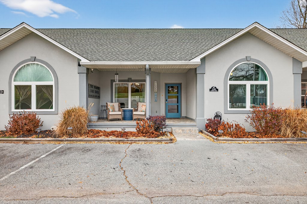 209B N Berrong Street