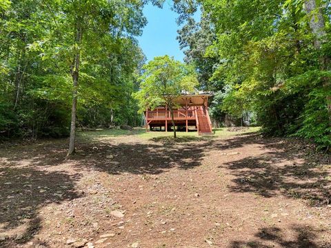 A home in Blairsville