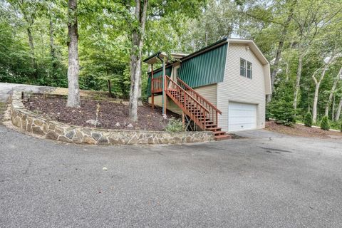 A home in Blairsville