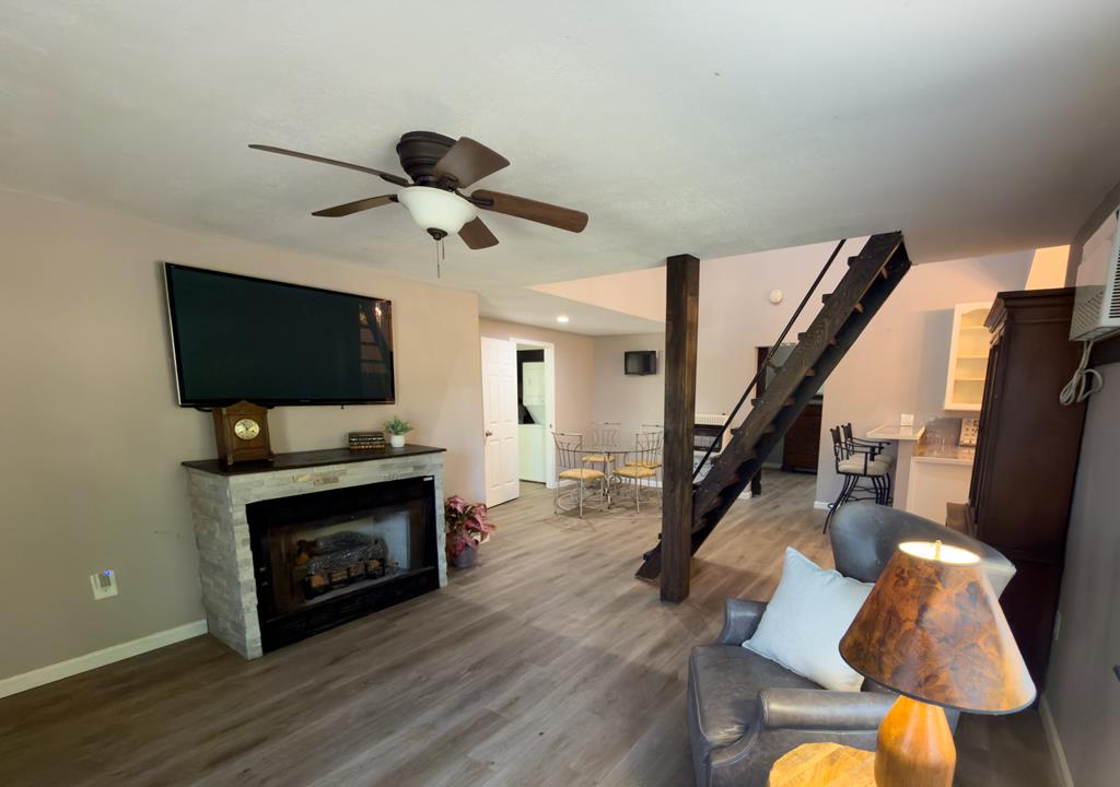 4101 Pat Colwell Road