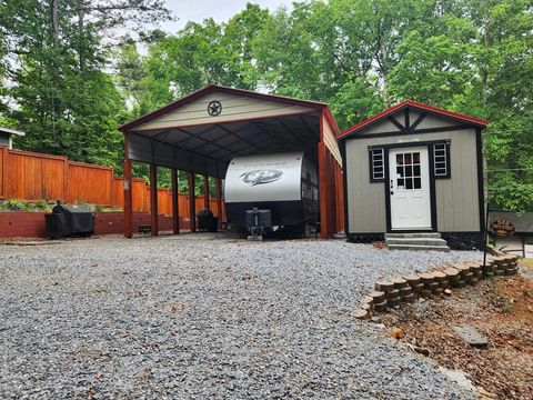 A home in Ellijay