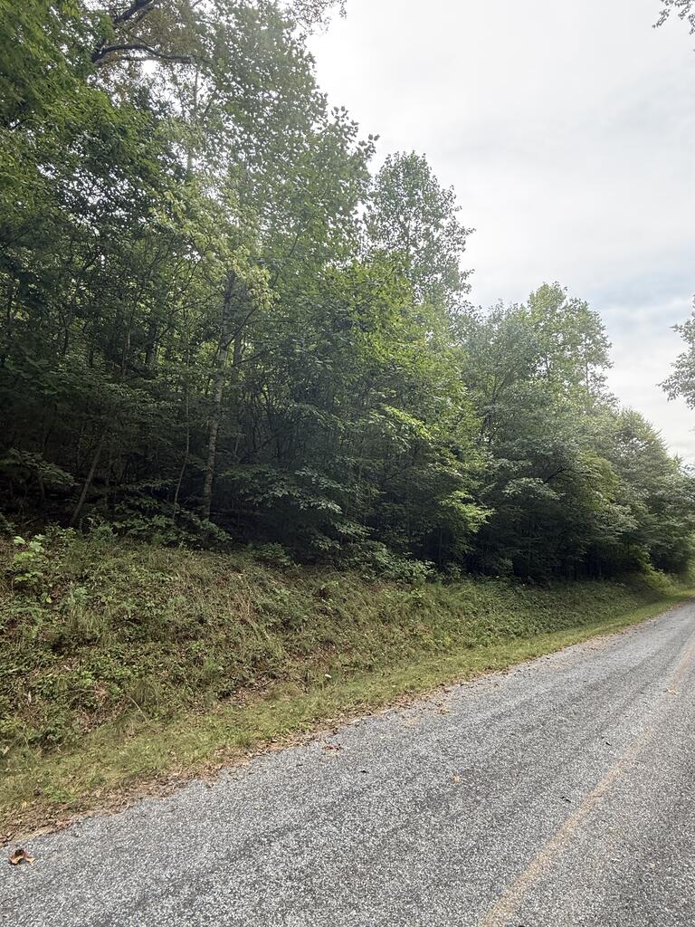 00 Henson Road
