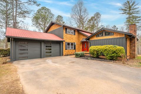 2641 E Highway 52 Ellijay GA 30536