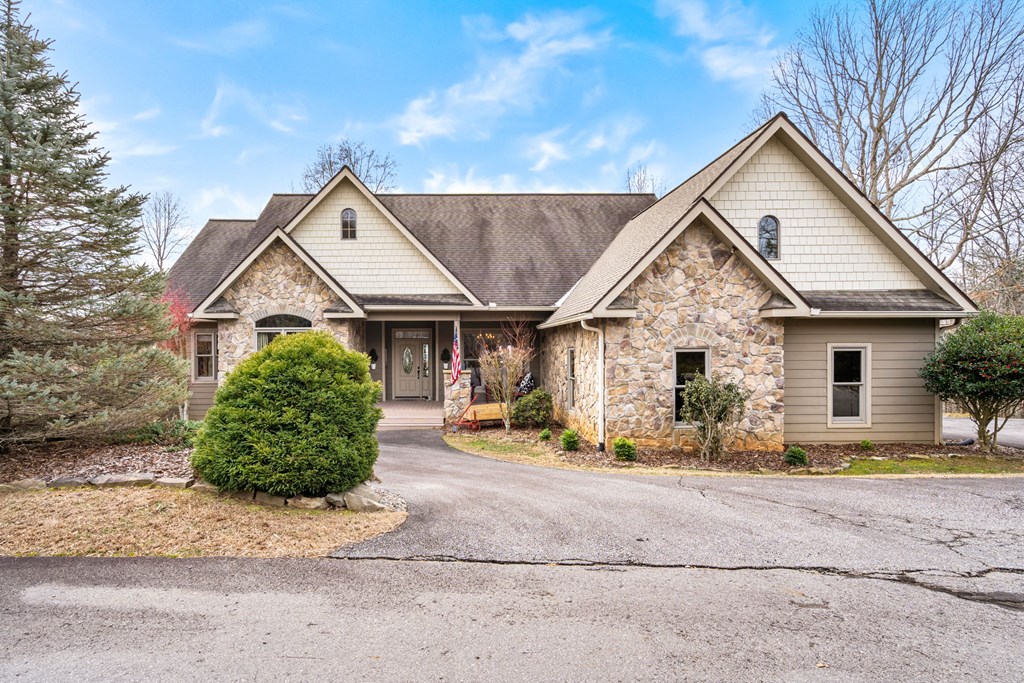 163 Yellow Maple Lane