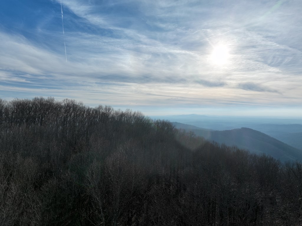32 Andes Ridge
