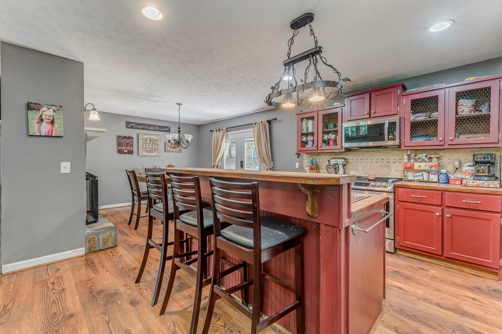 264 Fox Den Circle