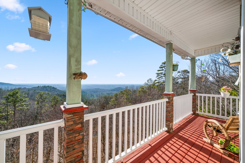 687 Anderson Lane