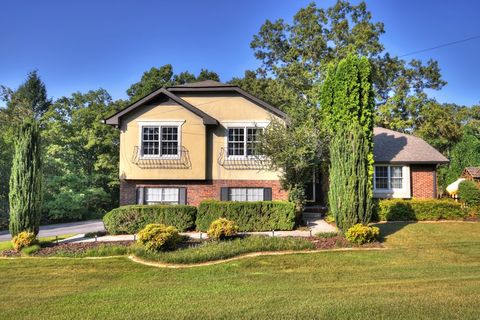 A home in Mccaysville