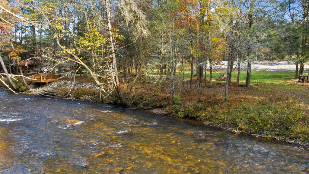 142 Chase Hollow Lane