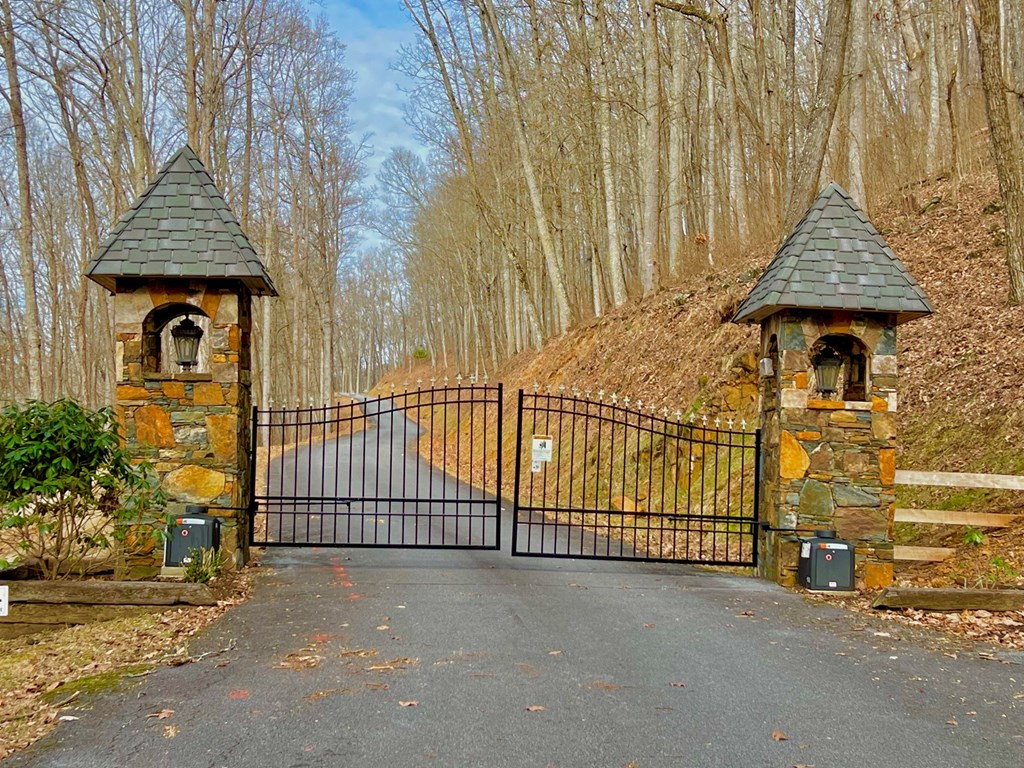 57 Rocky Knob Estates