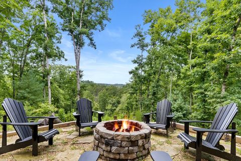 A home in Blue Ridge