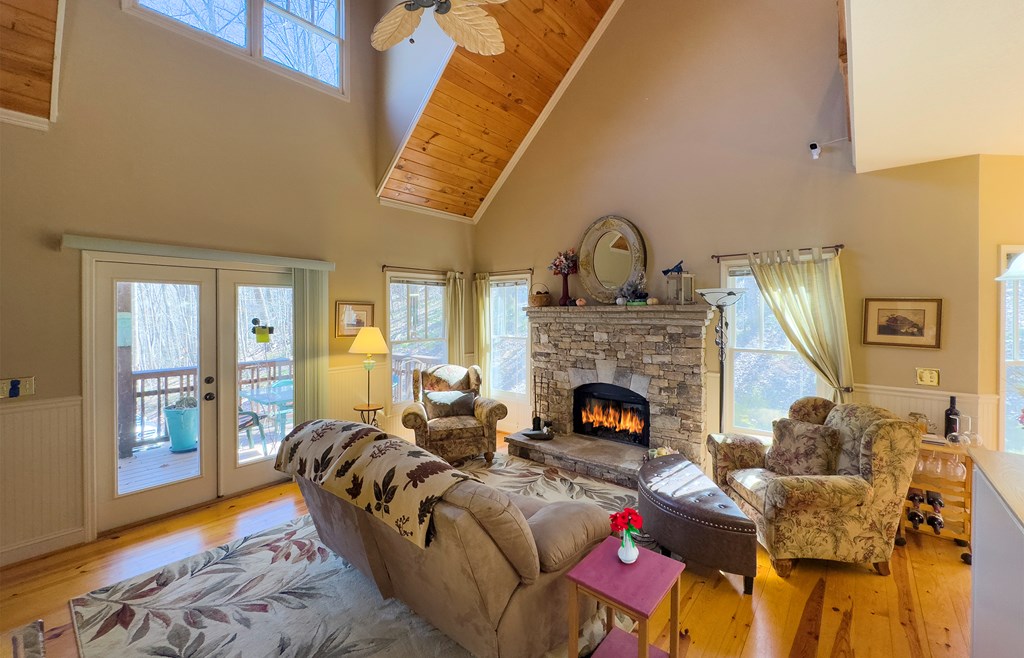 526 Garland Ridge Drive