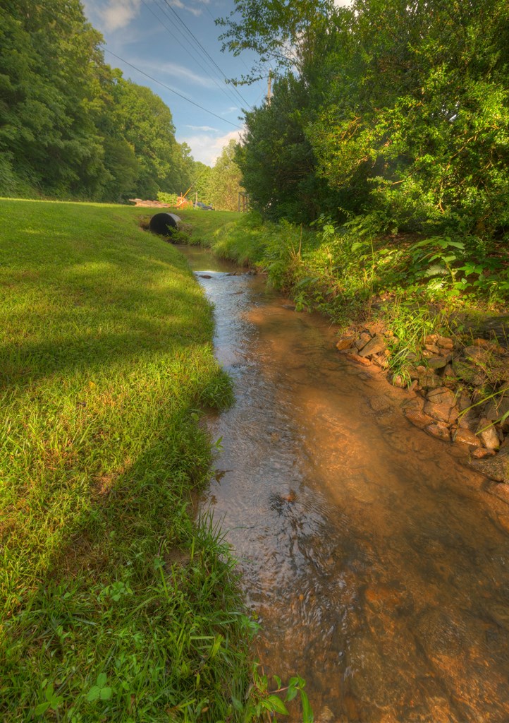 1089 Glen Stalcup Road