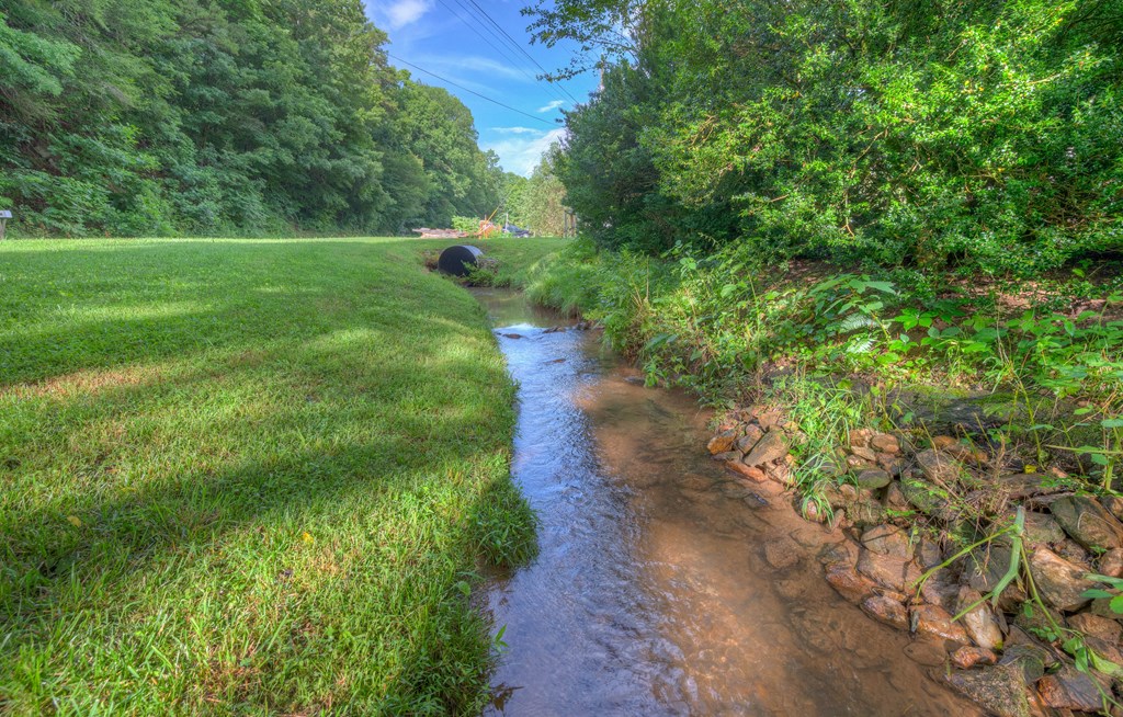 1089 Glen Stalcup Road