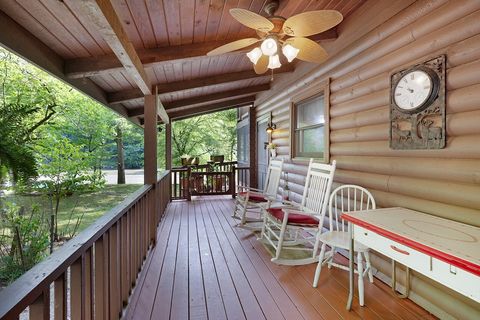 A home in Ellijay