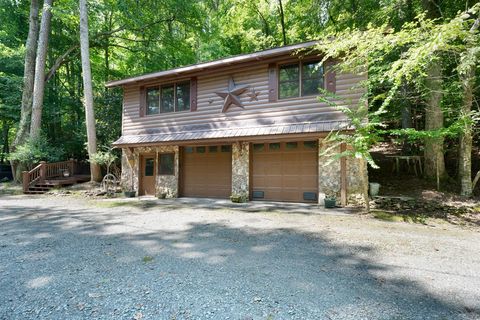 A home in Ellijay