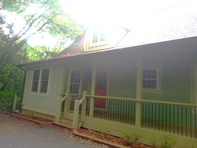 987 Lazy River Lane