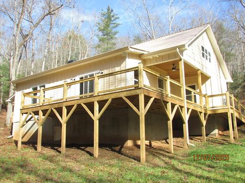 175 Broadtree Branch Drive Hayesville NC 28904