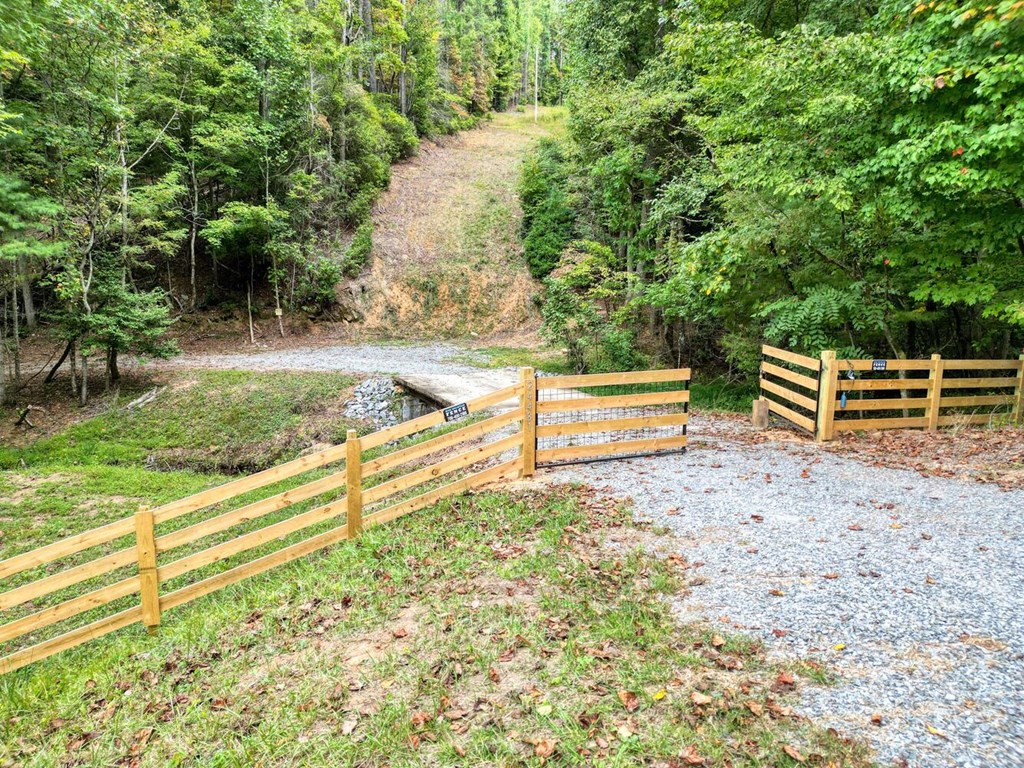 24481 Morganton Hwy