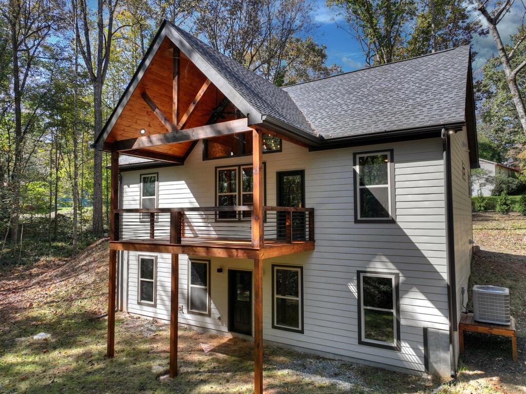 52 Blackberry Mountain Road