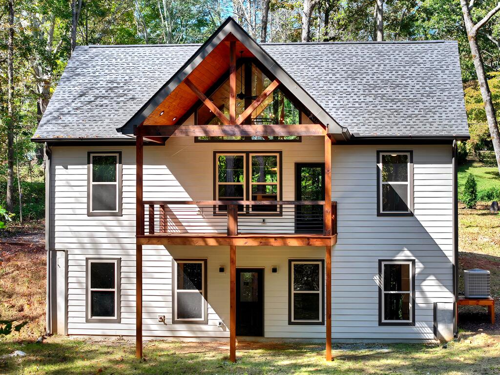 52 Blackberry Mountain Road