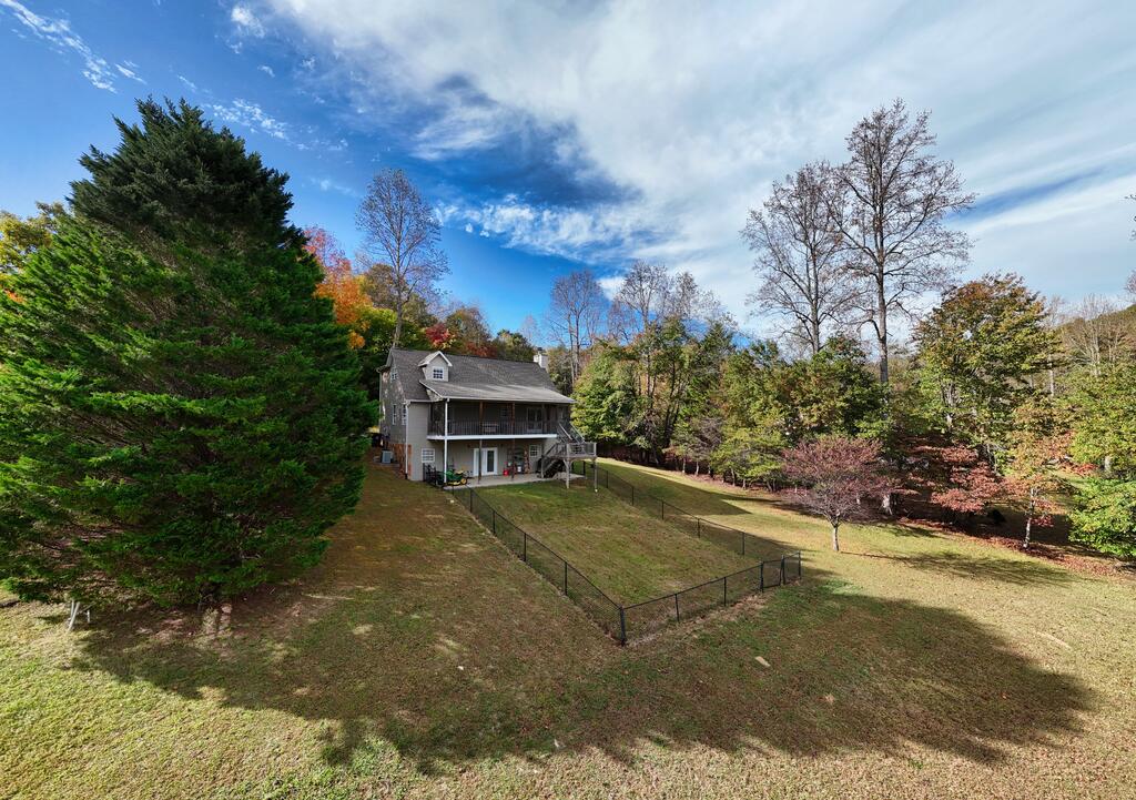 6744 Woodlake Circle