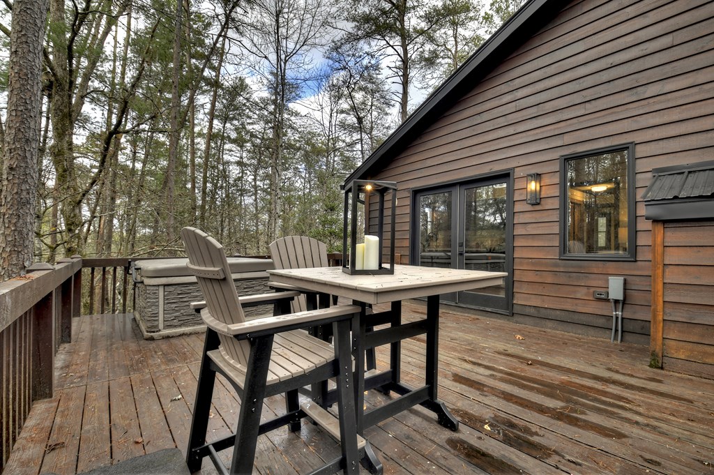 39 Pond Road