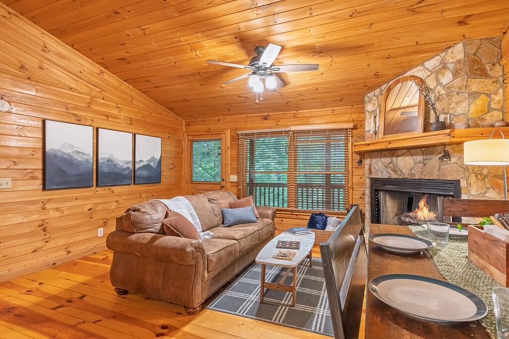 1480 Hidden Lake Drive