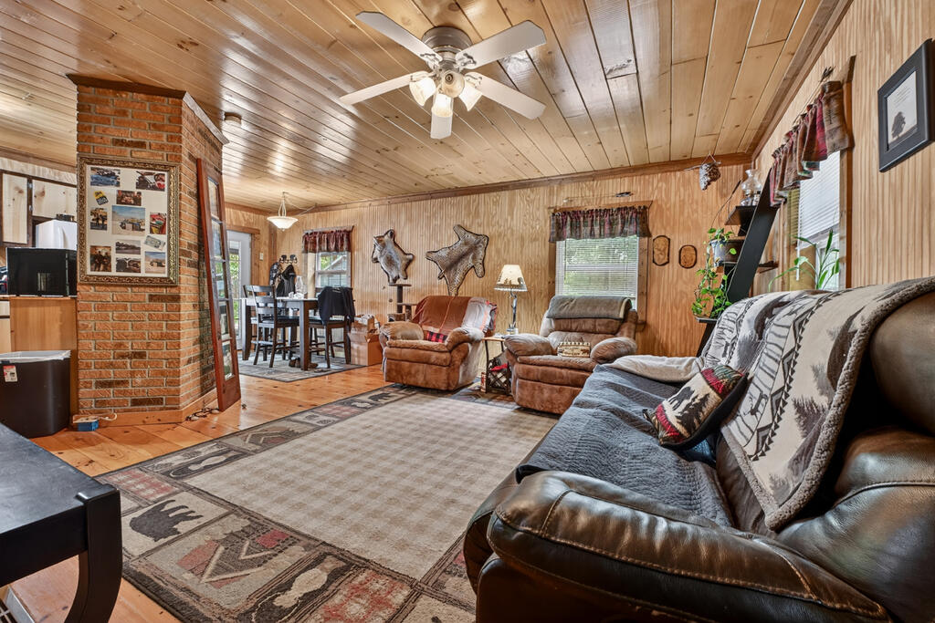 636 Bear Paw Trail