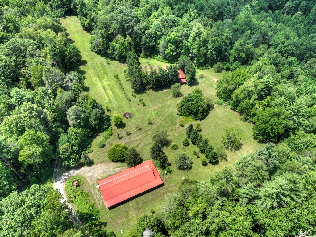 3760 Devils Den Road
