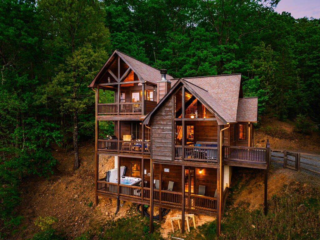 273 Deer Crest Heights