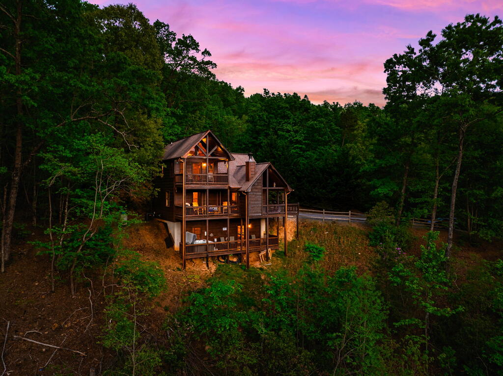 273 Deer Crest Heights