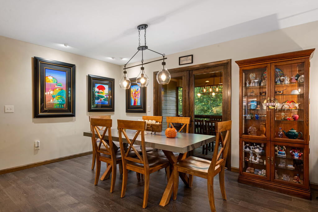 205 Eastridge Court