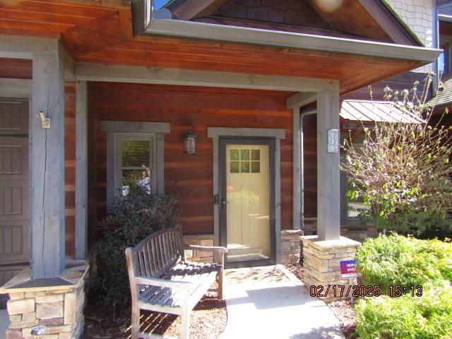 100 Lower Knoll Unit 3