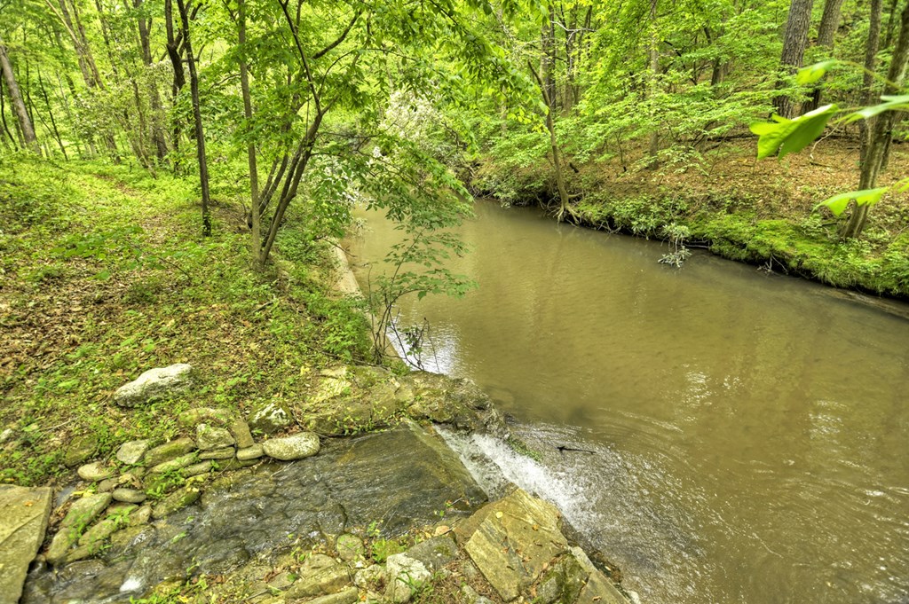 179 Huckleberry Lane
