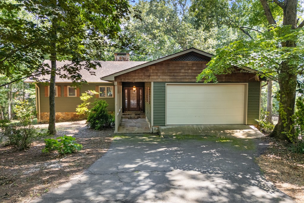 31 Hilltop Drive