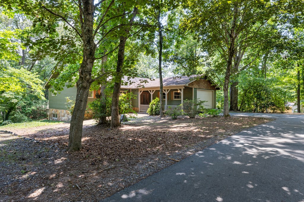 31 Hilltop Drive