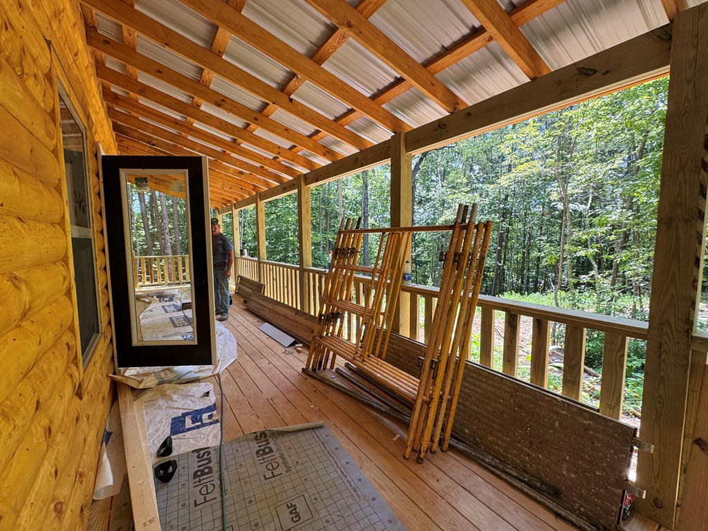 70 Lakeside View Trail