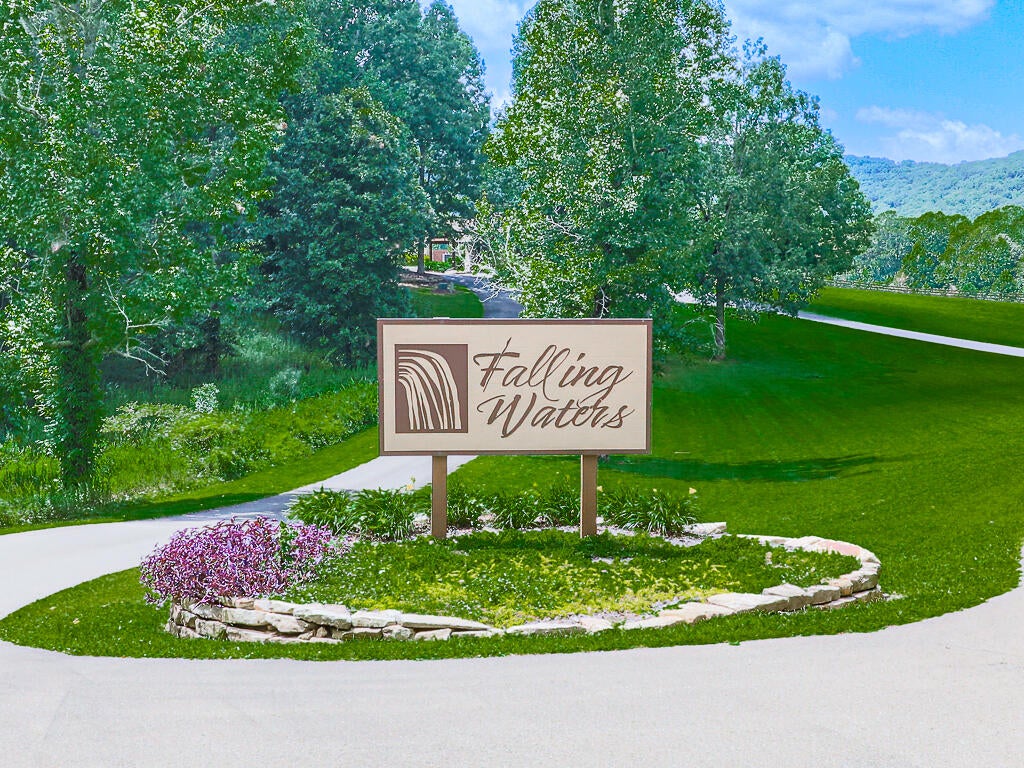 201 Mountainside Parkway