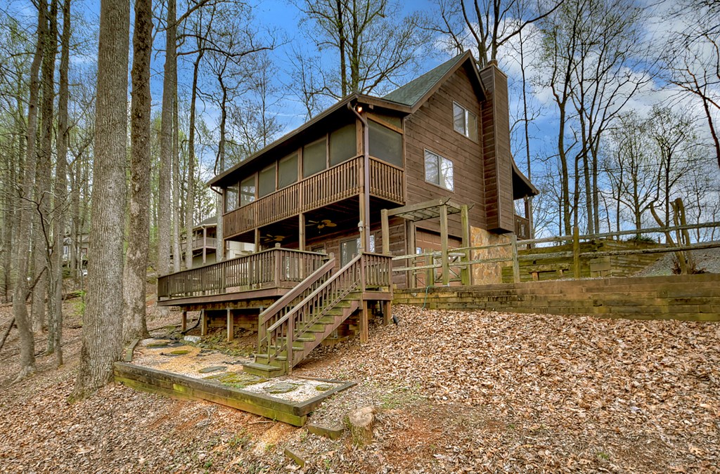 1285 Walnut Ridge