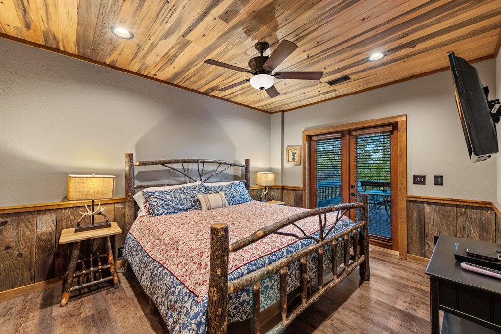 Blue Ridge, Georgia, 30513, United States, 4 Bedrooms Bedrooms, ,3 BathroomsBathrooms,Residential,Active,2041540