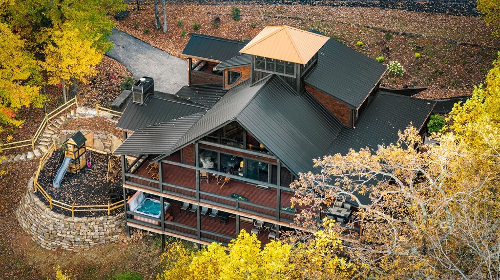 Blue Ridge, Georgia, 30513, United States, 4 Bedrooms Bedrooms, ,3 BathroomsBathrooms,Residential,Active,2041540