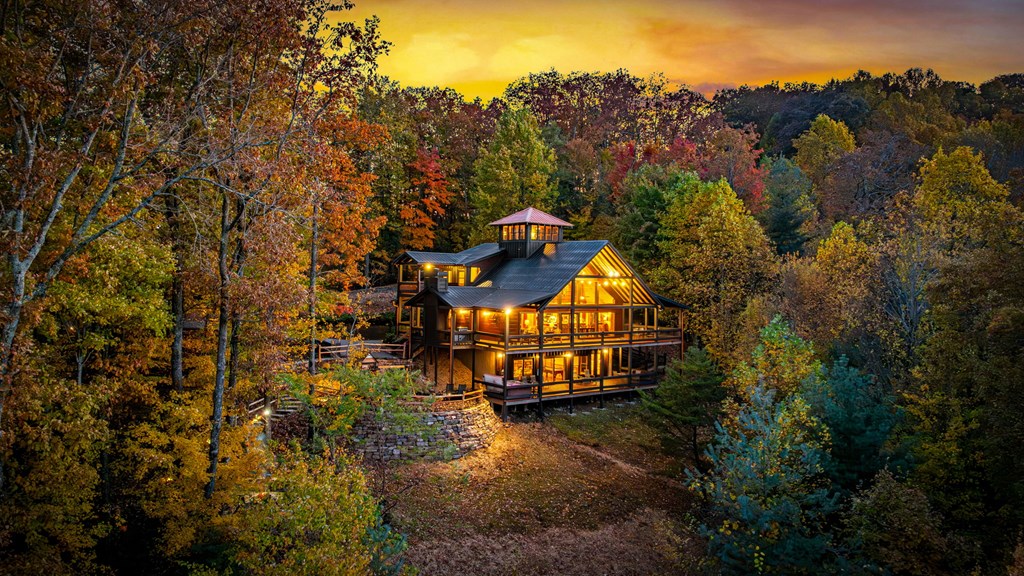 Blue Ridge, Georgia, 30513, United States, 4 Bedrooms Bedrooms, ,3 BathroomsBathrooms,Residential,Active,2041540