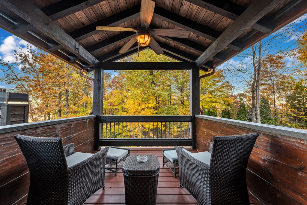 Blue Ridge, Georgia, 30513, United States, 4 Bedrooms Bedrooms, ,3 BathroomsBathrooms,Residential,Active,2041540