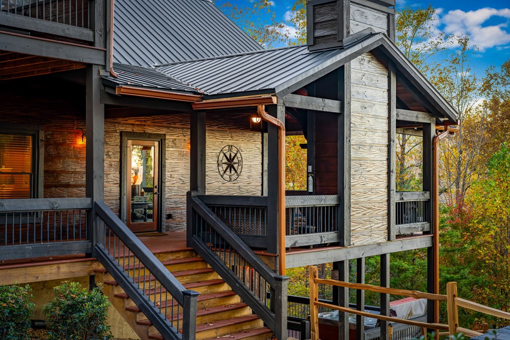 Blue Ridge, Georgia, 30513, United States, 4 Bedrooms Bedrooms, ,3 BathroomsBathrooms,Residential,Active,2041540