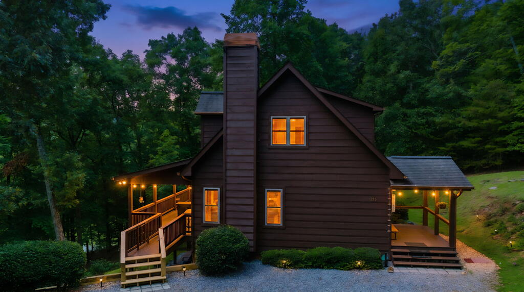 213 Echo Hill Drive
