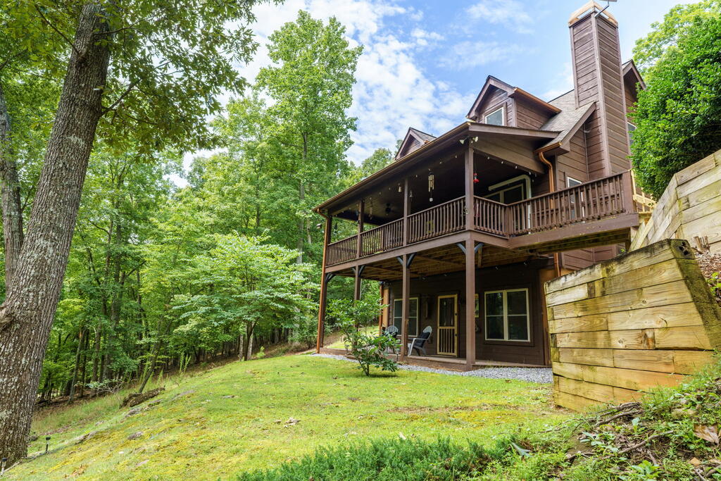 213 Echo Hill Drive