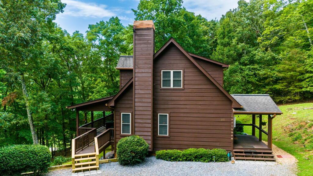 213 Echo Hill Drive
