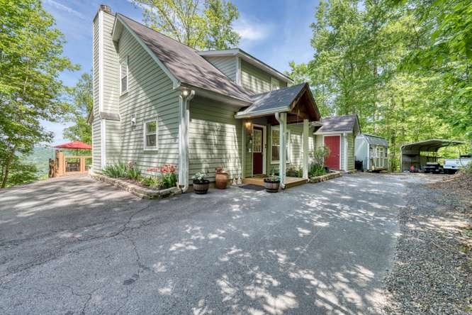 238 Ridge View Lane